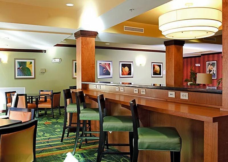 Fairfield Inn & Suites Columbia Northeast Екстер'єр фото