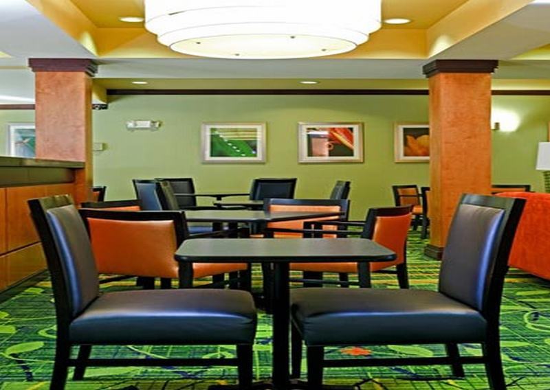 Fairfield Inn & Suites Columbia Northeast Екстер'єр фото